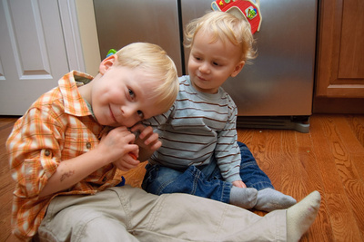 Mama's strawberry jam brings brothers together