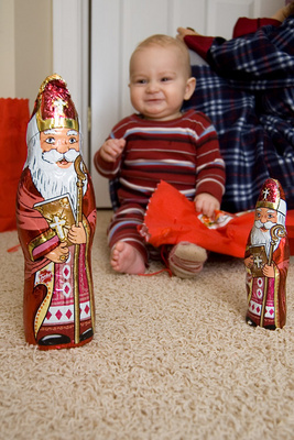 Nikolaus, Nikola (excited!), Nikolaus
