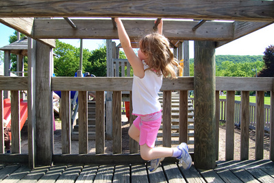 Sure, they're the short monkey bars, but it's a start 