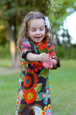 Water balloons are tricky to tie