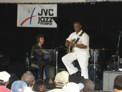 Benny Green and Russell Malone, at work